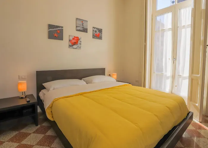 B&B Salerno Centrale Gæstehus 4*